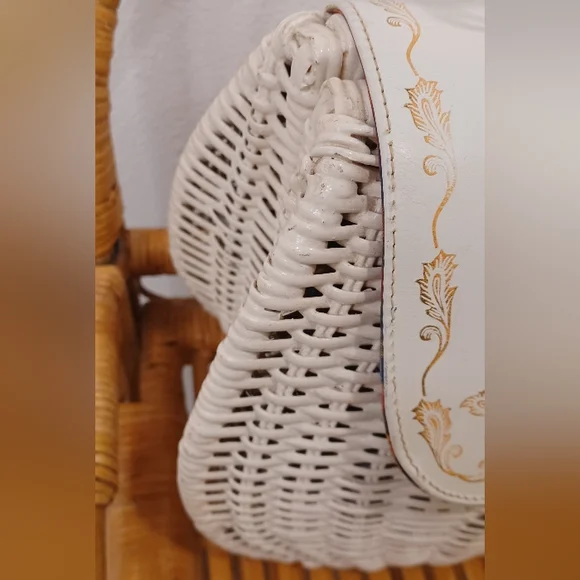 Gladys Golden Italian Vintage White Wicker Bag W/ Plaid Interior - Picture 6 of 15